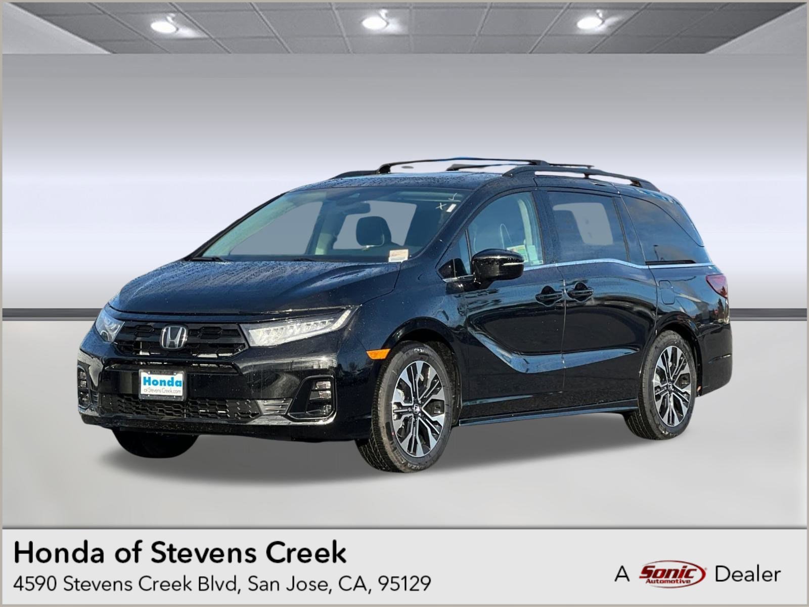 2026 Honda Odyssey Elite's photo