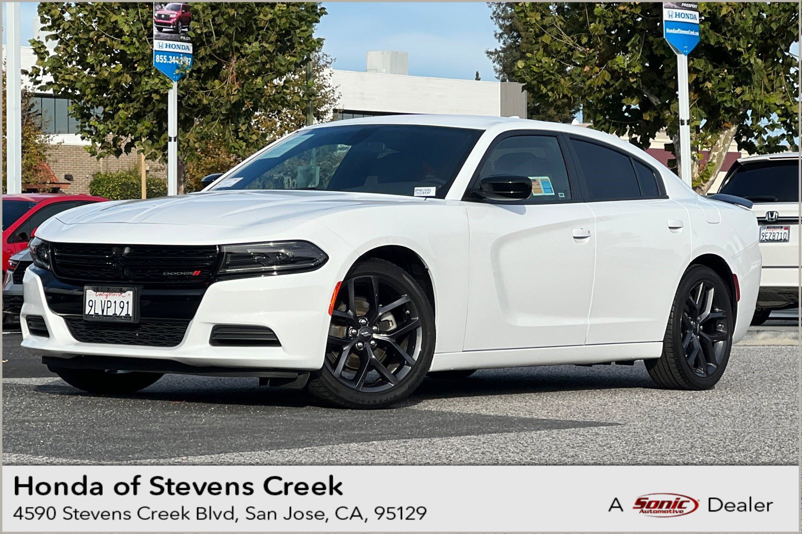 2023 Dodge Charger SXT's photo