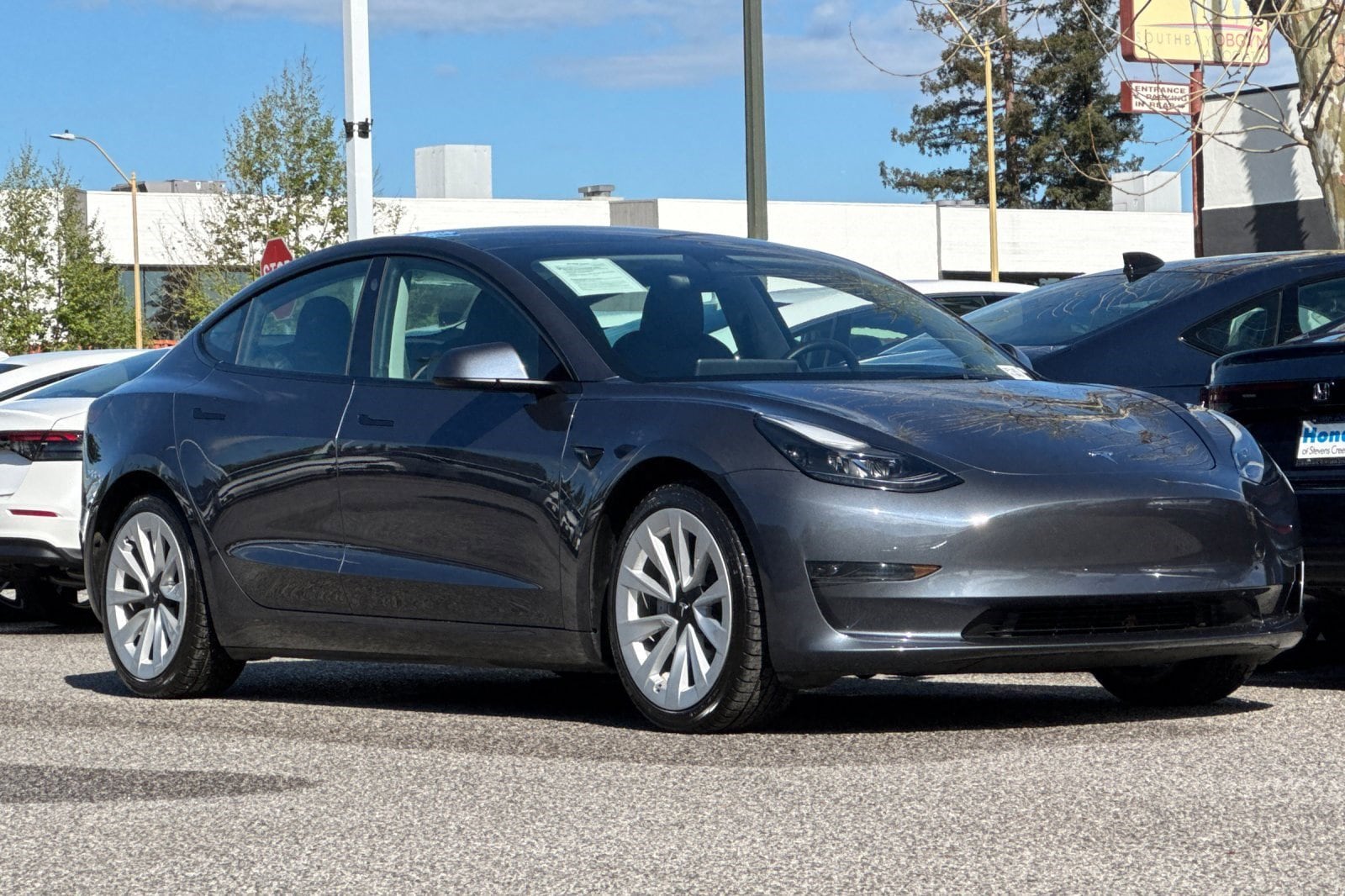 2023 Tesla Model 3 Base photo 5