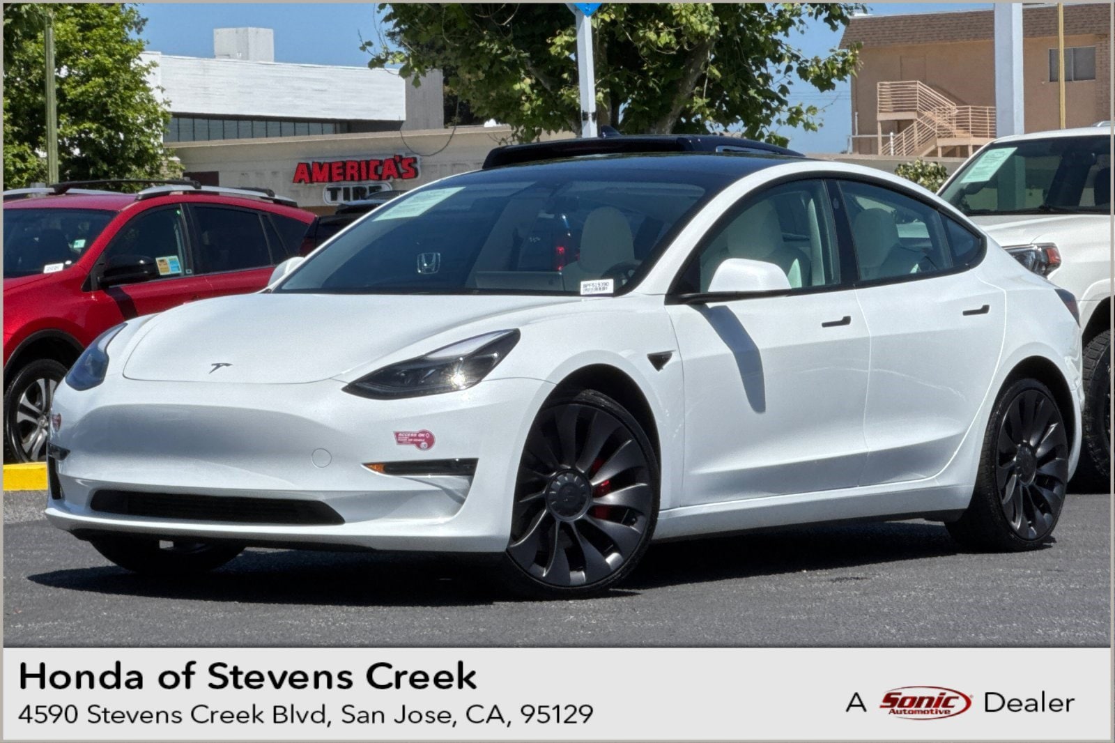 2023 Tesla Model 3 Performance's photo
