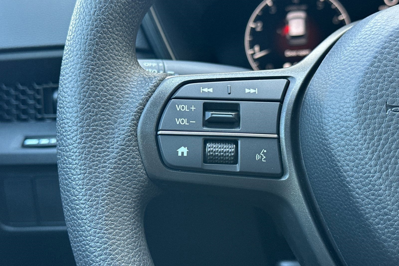 2026 Honda CR-V LX - Photo 16