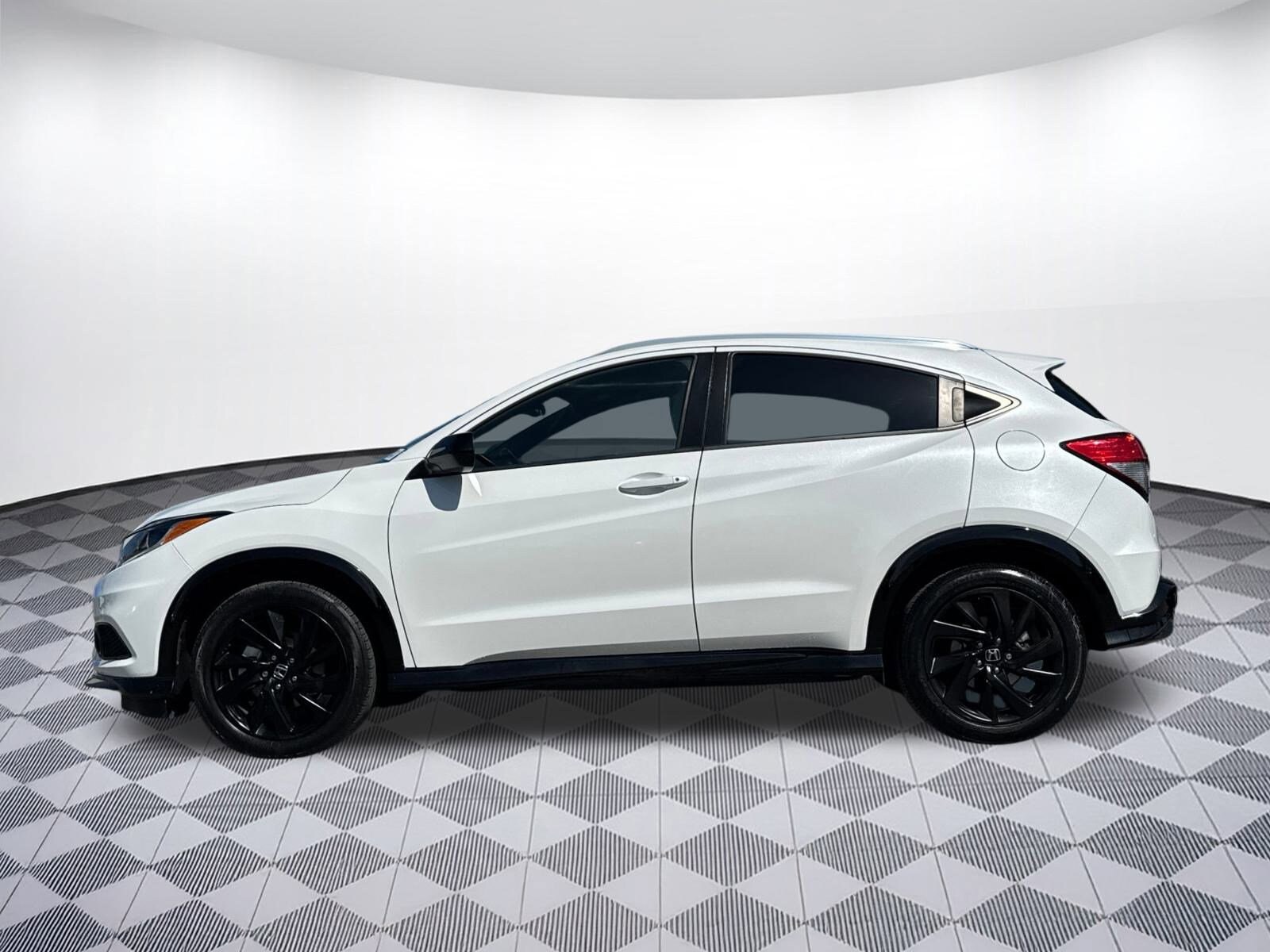 2022 Honda HR-V Sport 2WD photo 2