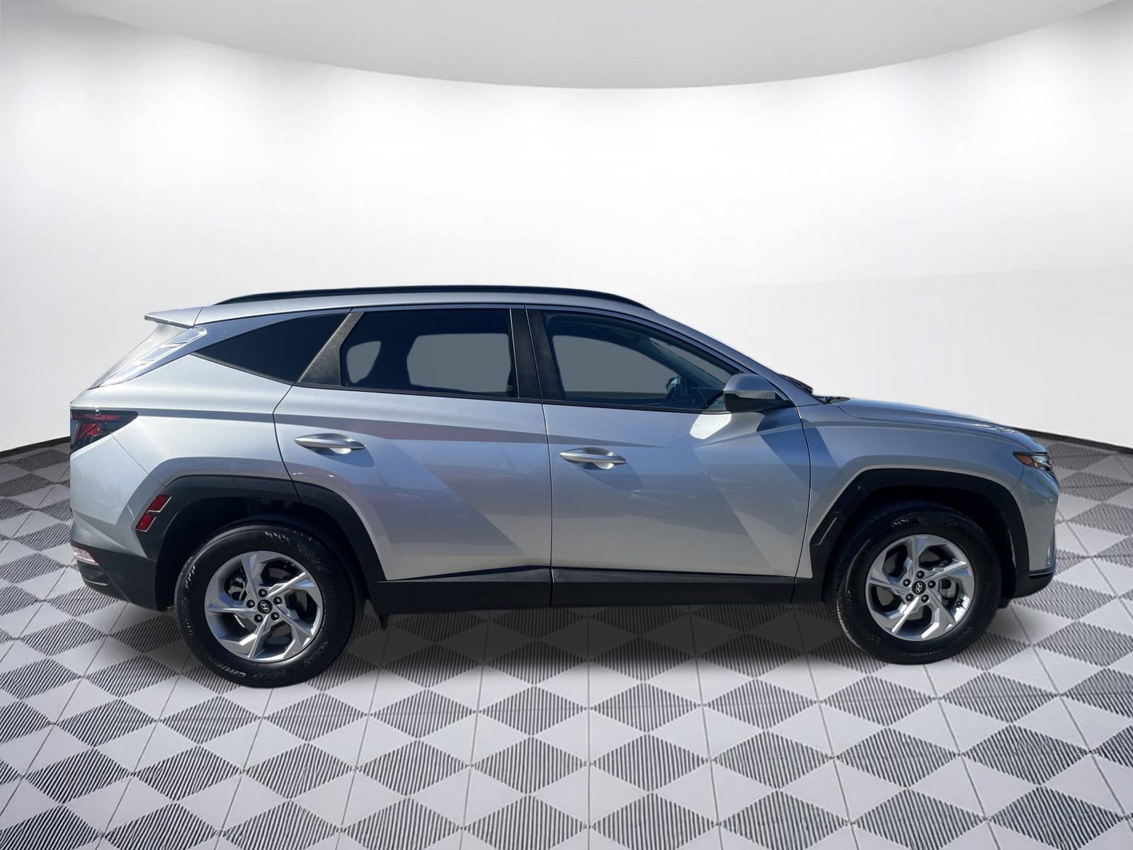 Used 2024 Hyundai Tucson SEL with VIN 5NMJBCDE2RH338714 for sale in San Jose, CA