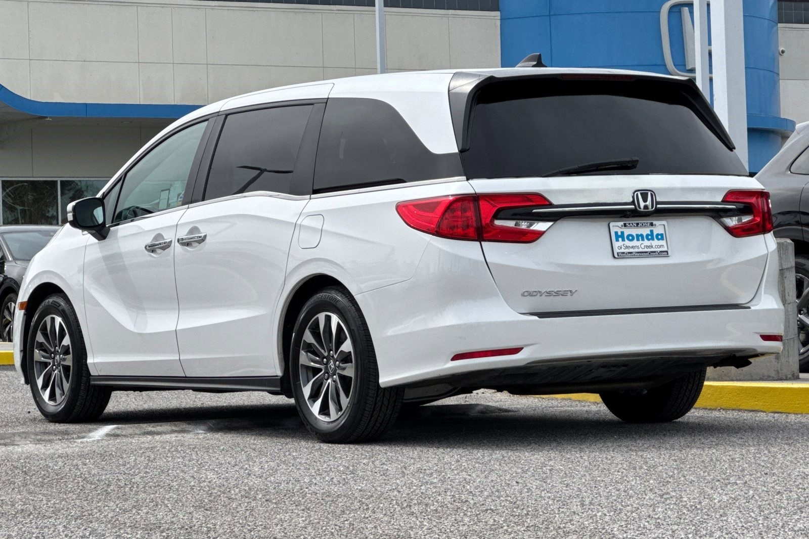 2024 Honda Odyssey EX-L photo 2