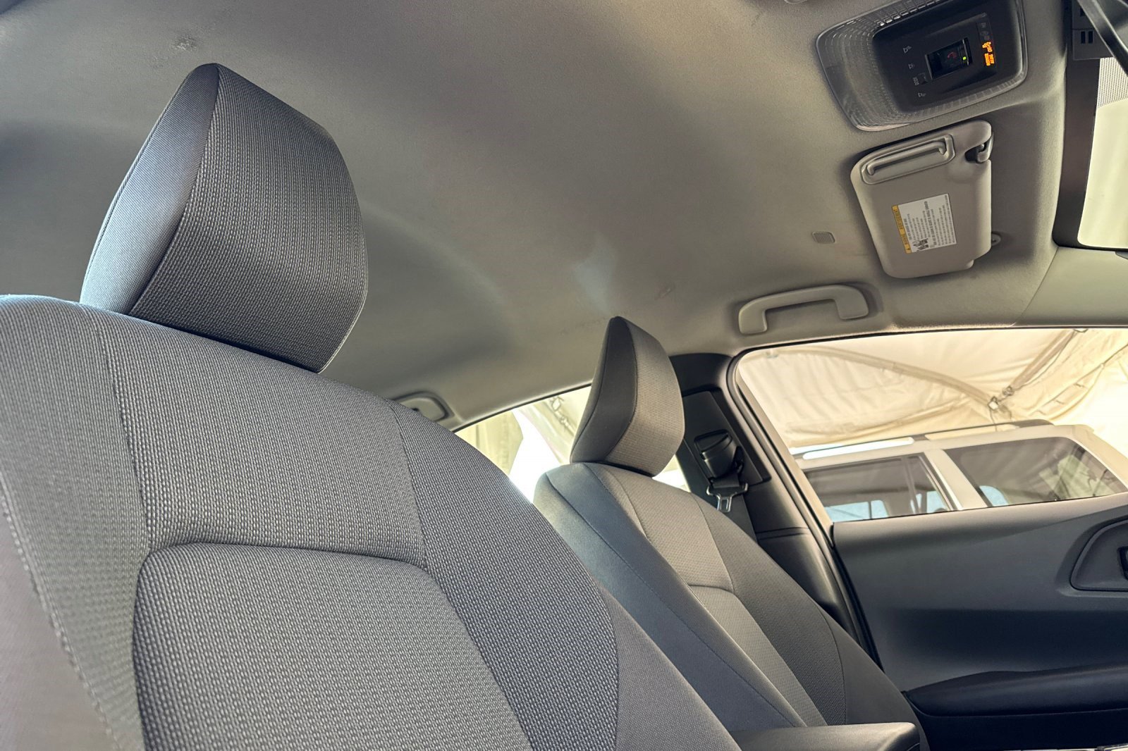 2024 Toyota Prius LE - Photo 26