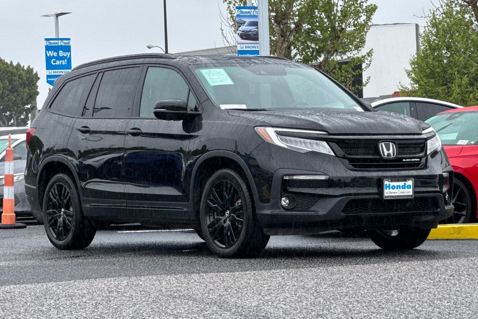 2022 Honda Pilot Black Edition photo 5