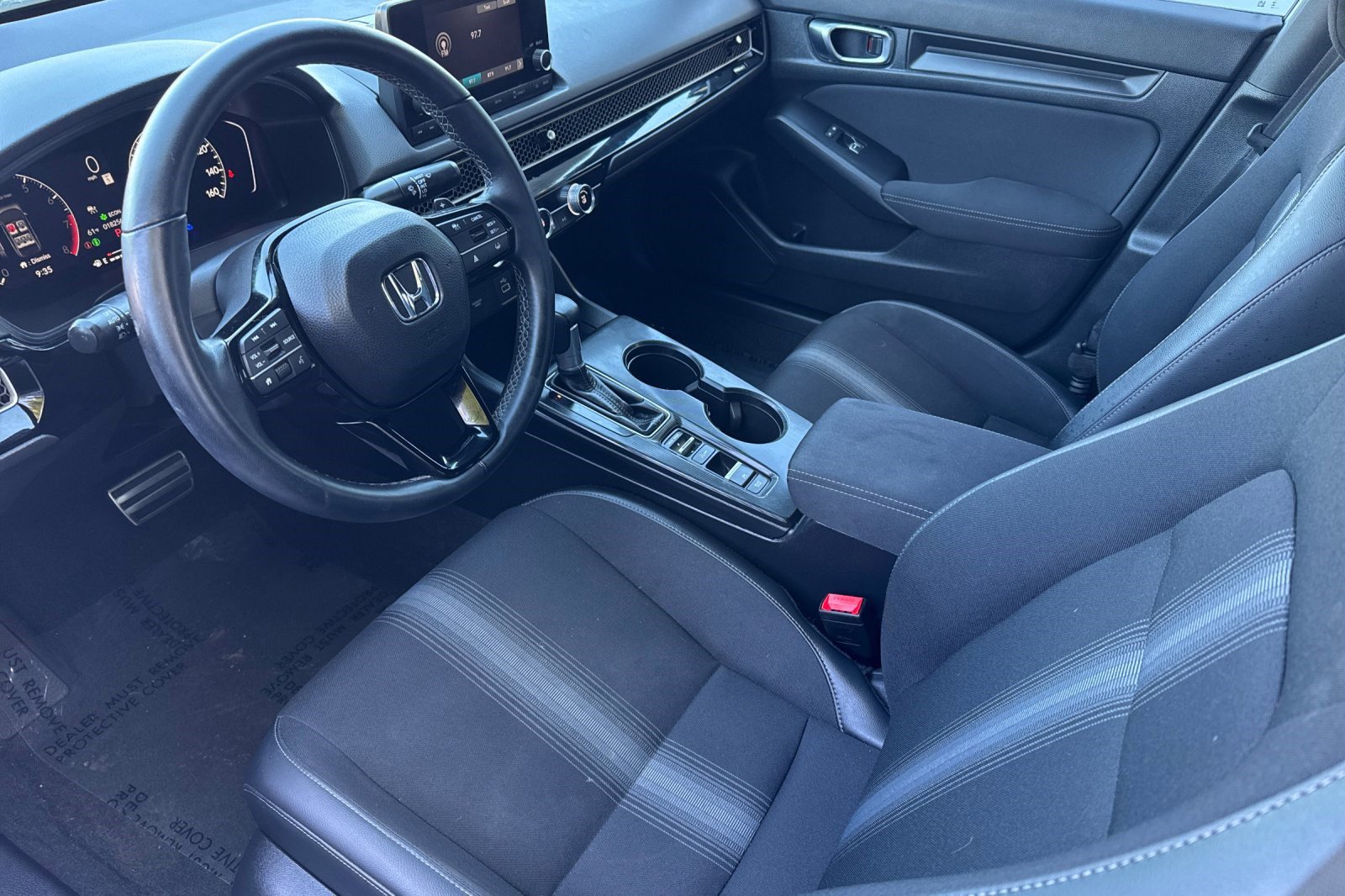 2024 Honda Civic Sport photo 4