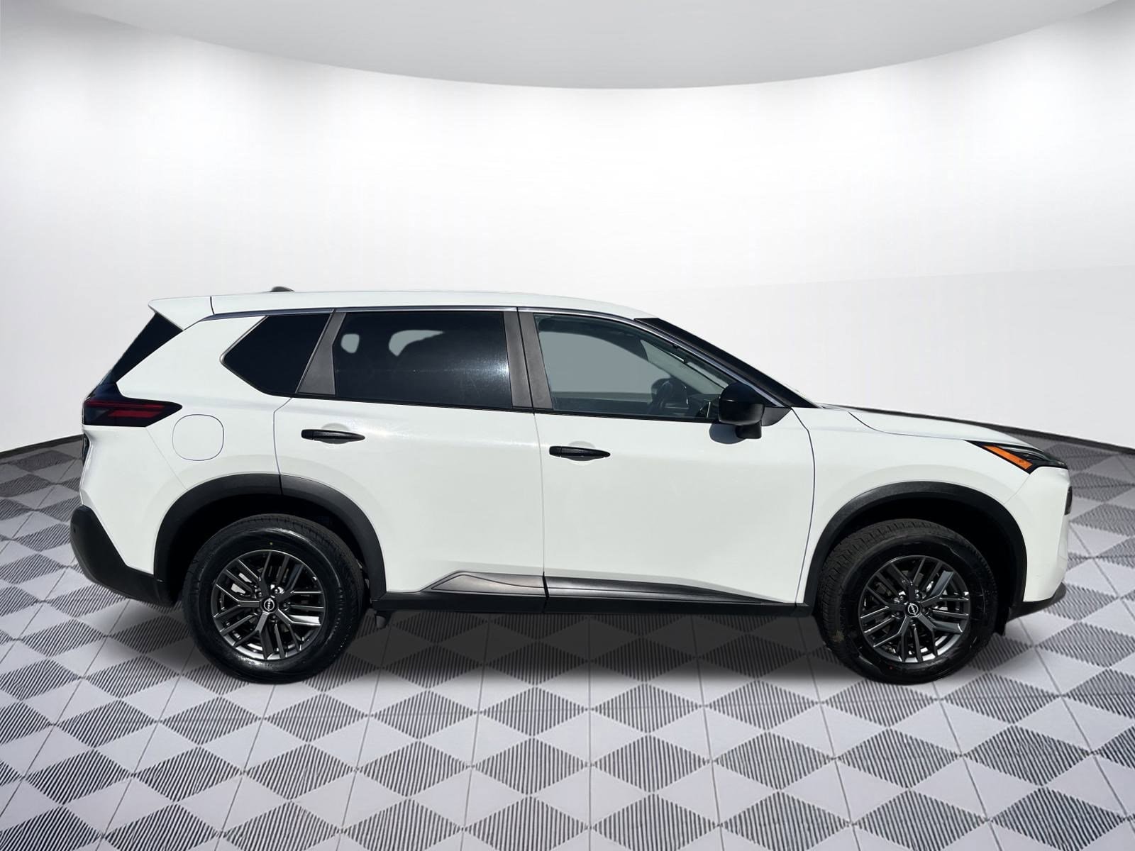 Used 2023 Nissan Rogue S with VIN 5N1BT3AA2PC872113 for sale in San Jose, CA