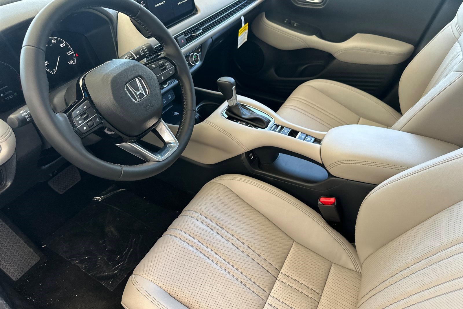 2026 Honda HR-V EX-L photo 4