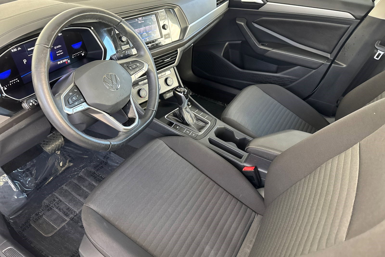 2024 Volkswagen Jetta 1.5T S photo 4