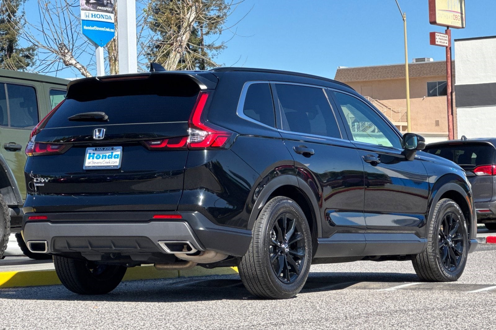 2023 Honda CR-V Hybrid Sport w/BSI photo 3