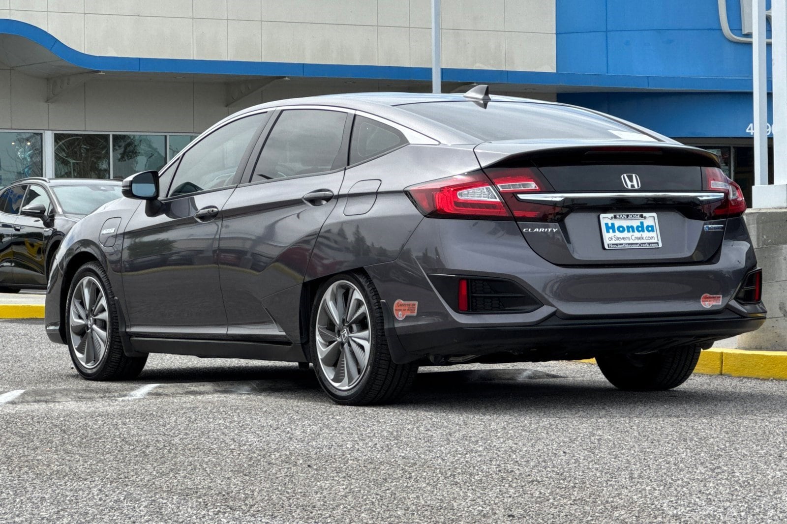 2019 Honda Clarity Plug-In Hybrid photo 2