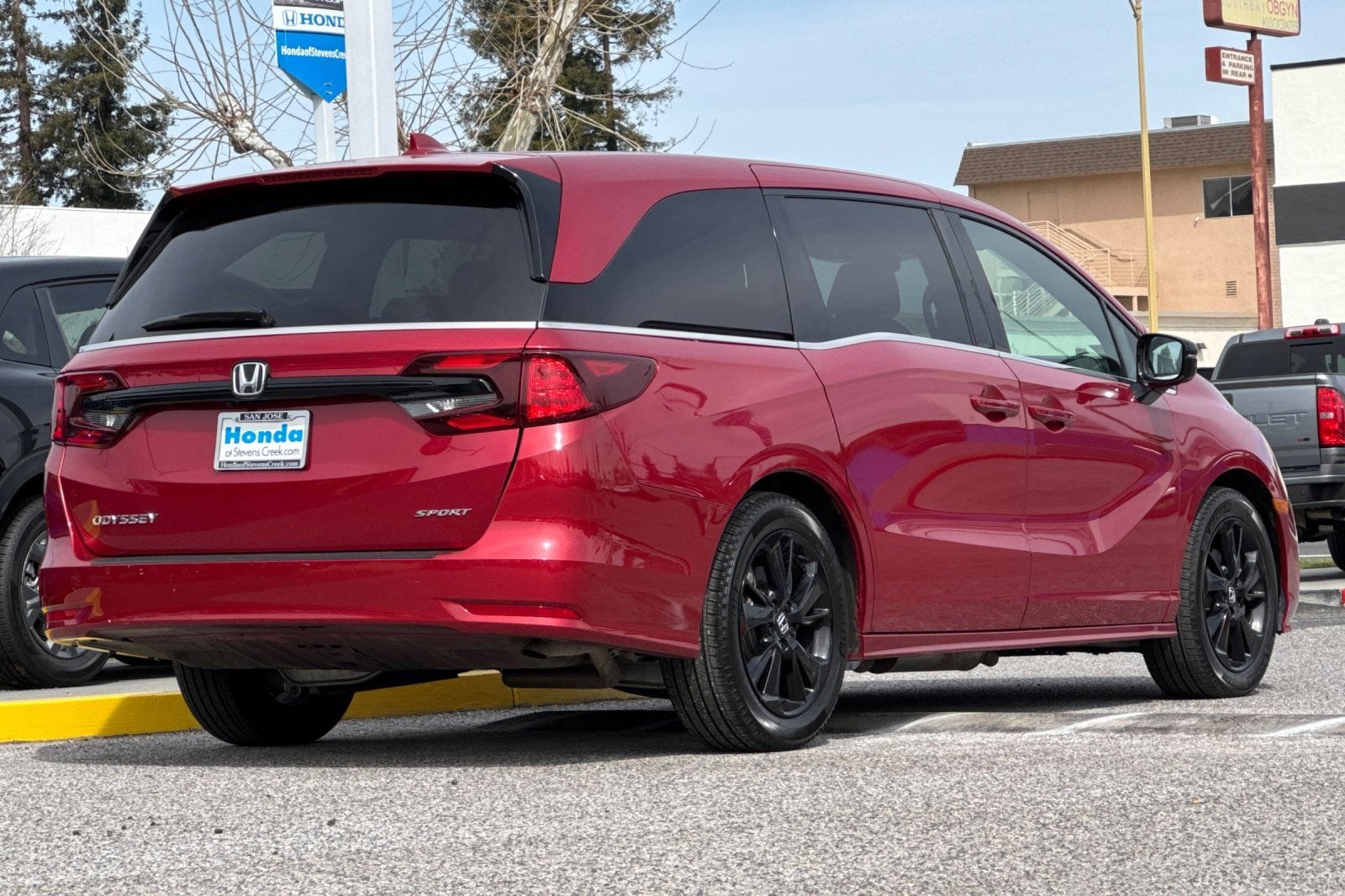 2023 Honda Odyssey Sport photo 3