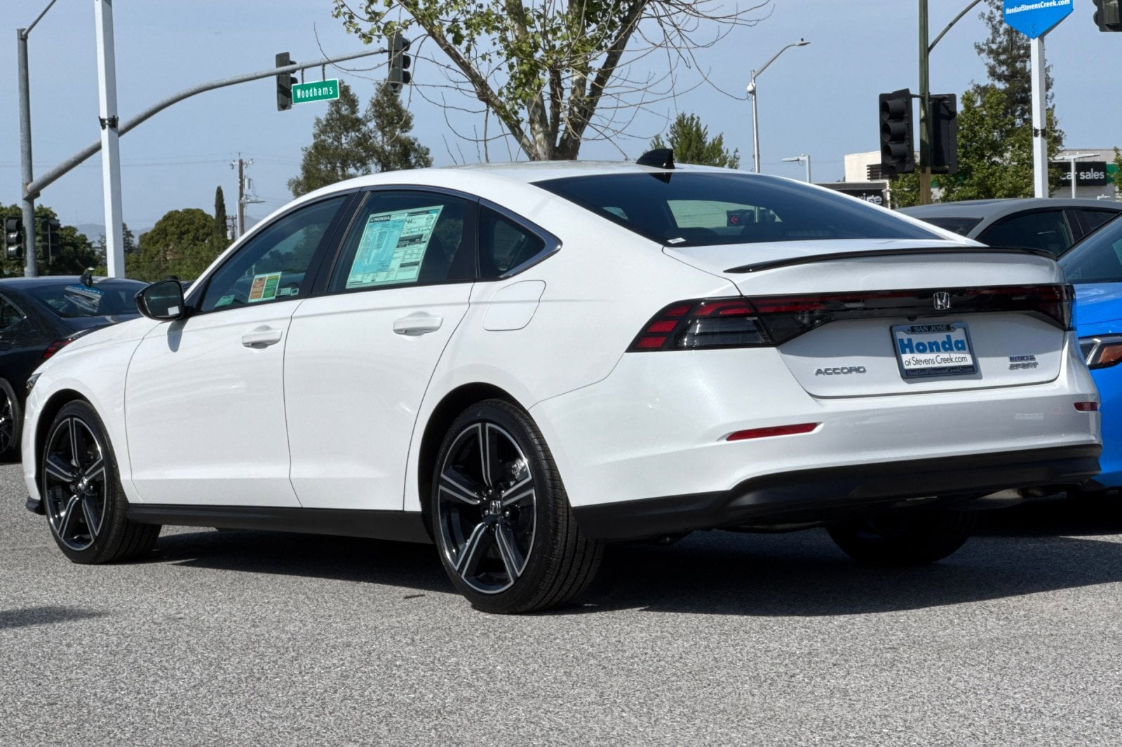 2025 Honda Accord Hybrid Sport photo 2