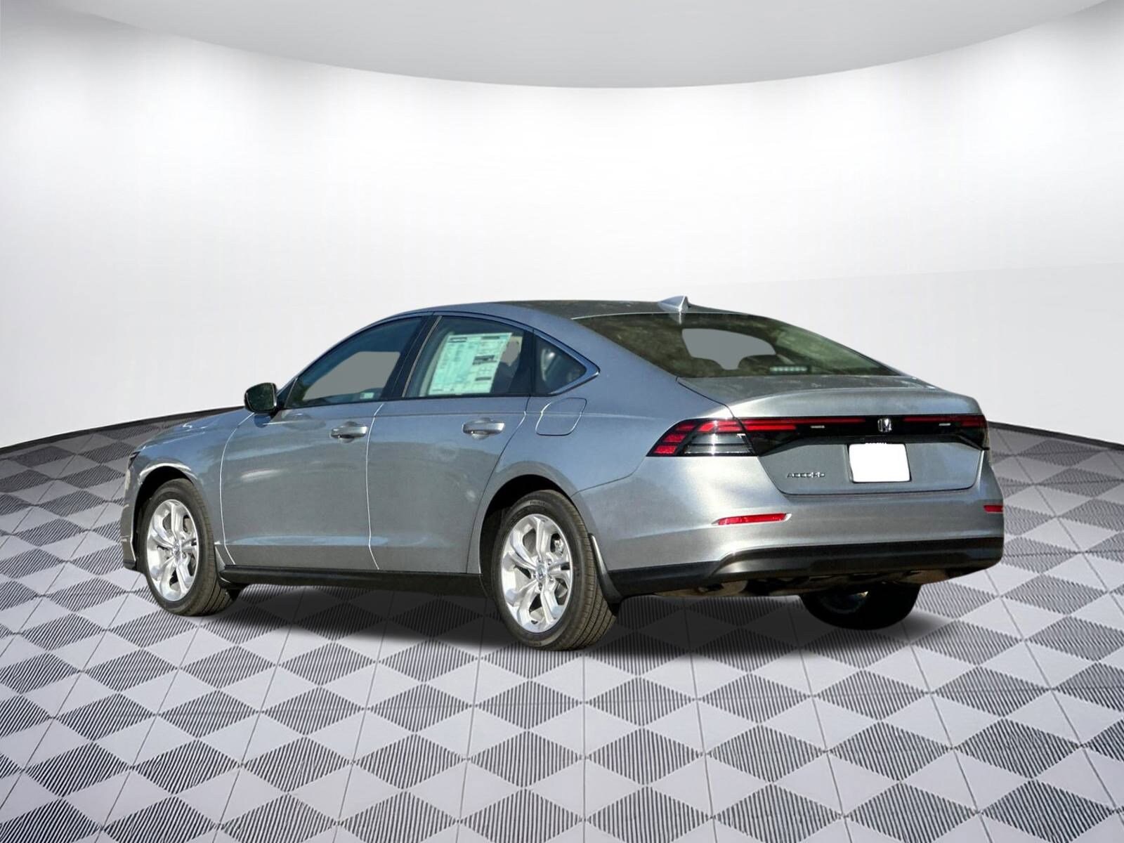 2025 Honda Accord LX photo 4