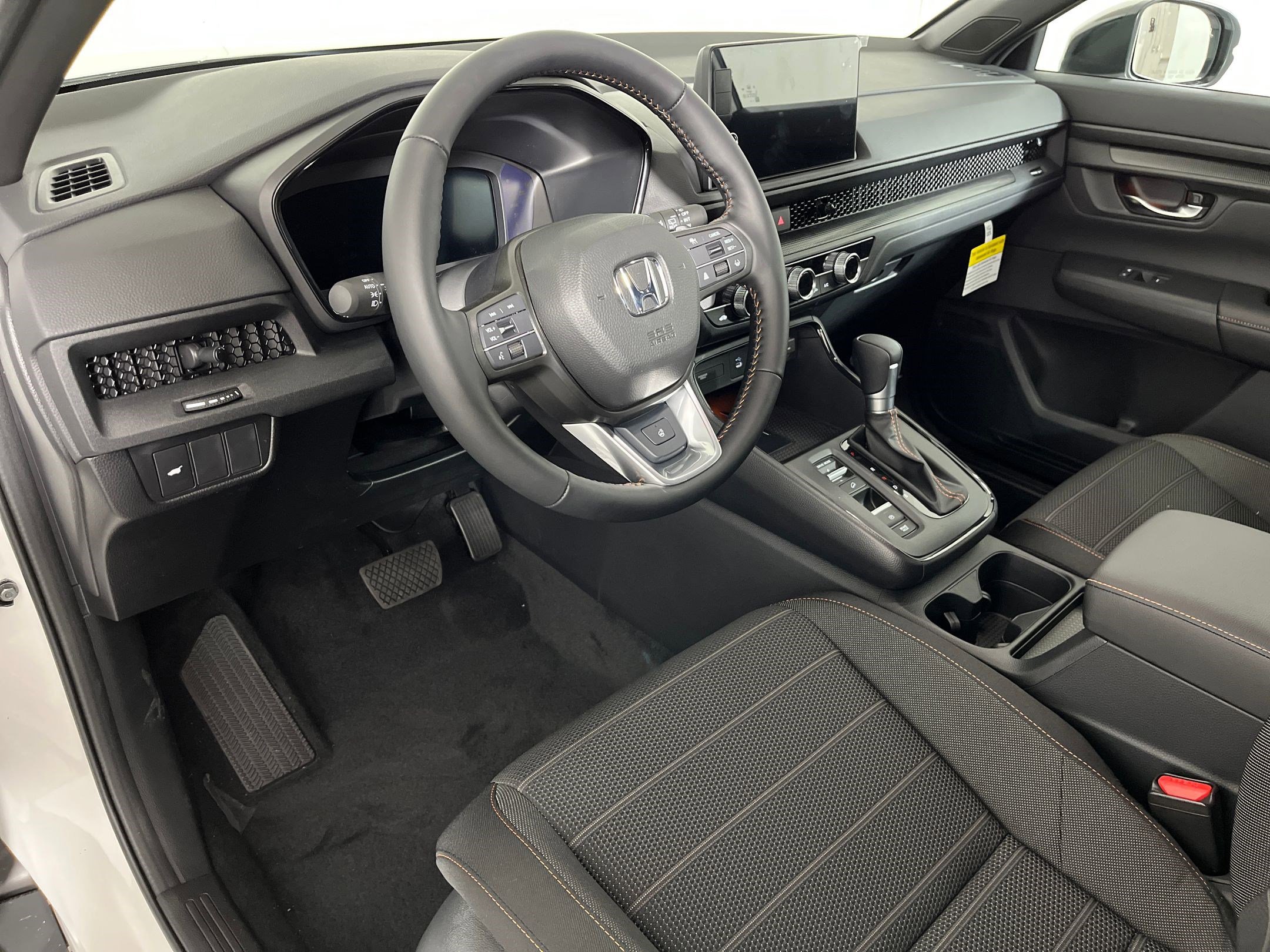 2026 Honda CR-V Hybrid photo 3