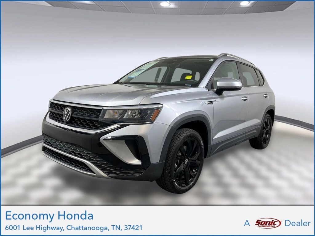 Used 2024 Volkswagen Taos SE SUV