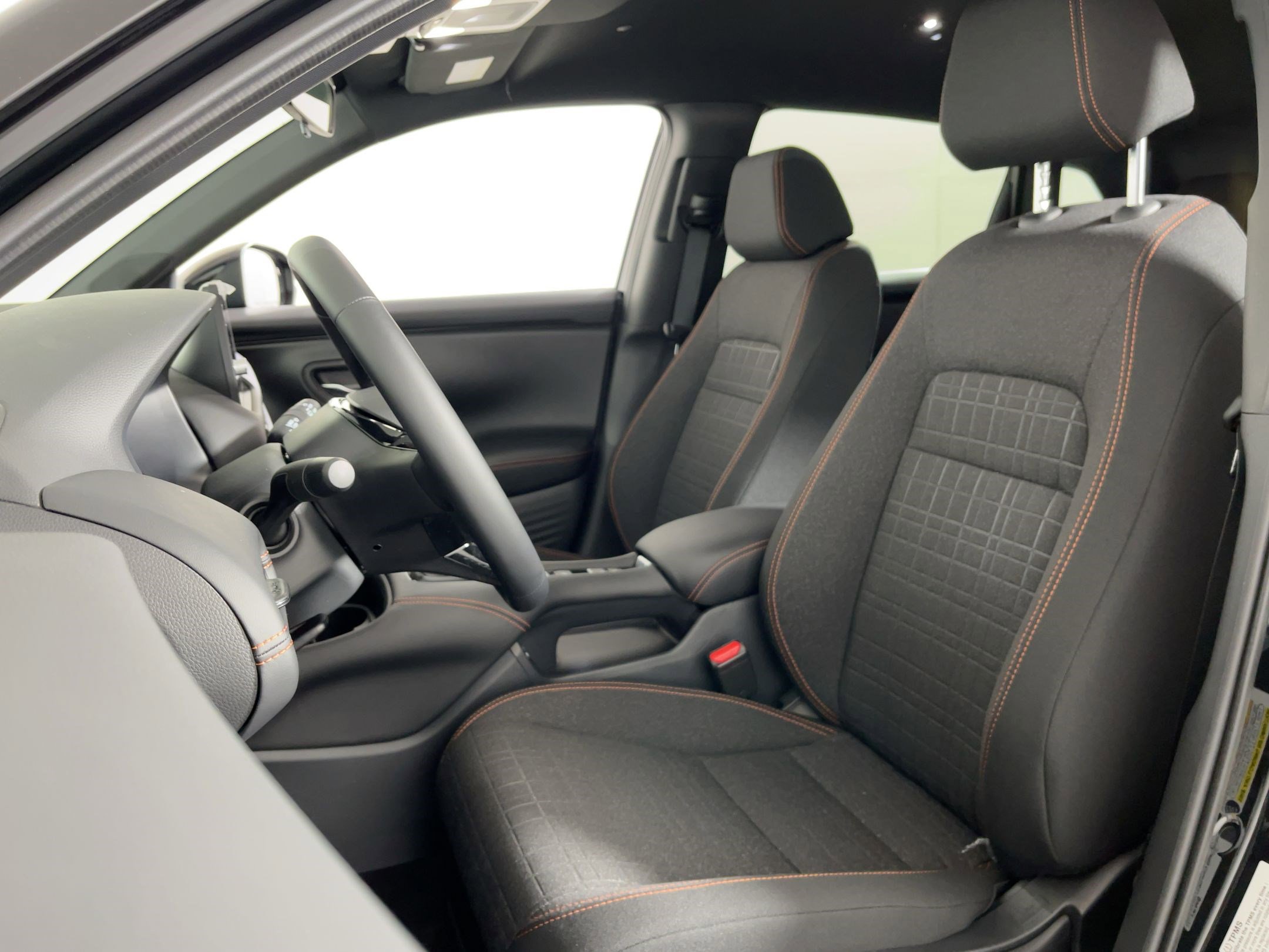 2026 Honda HR-V Sport photo 4