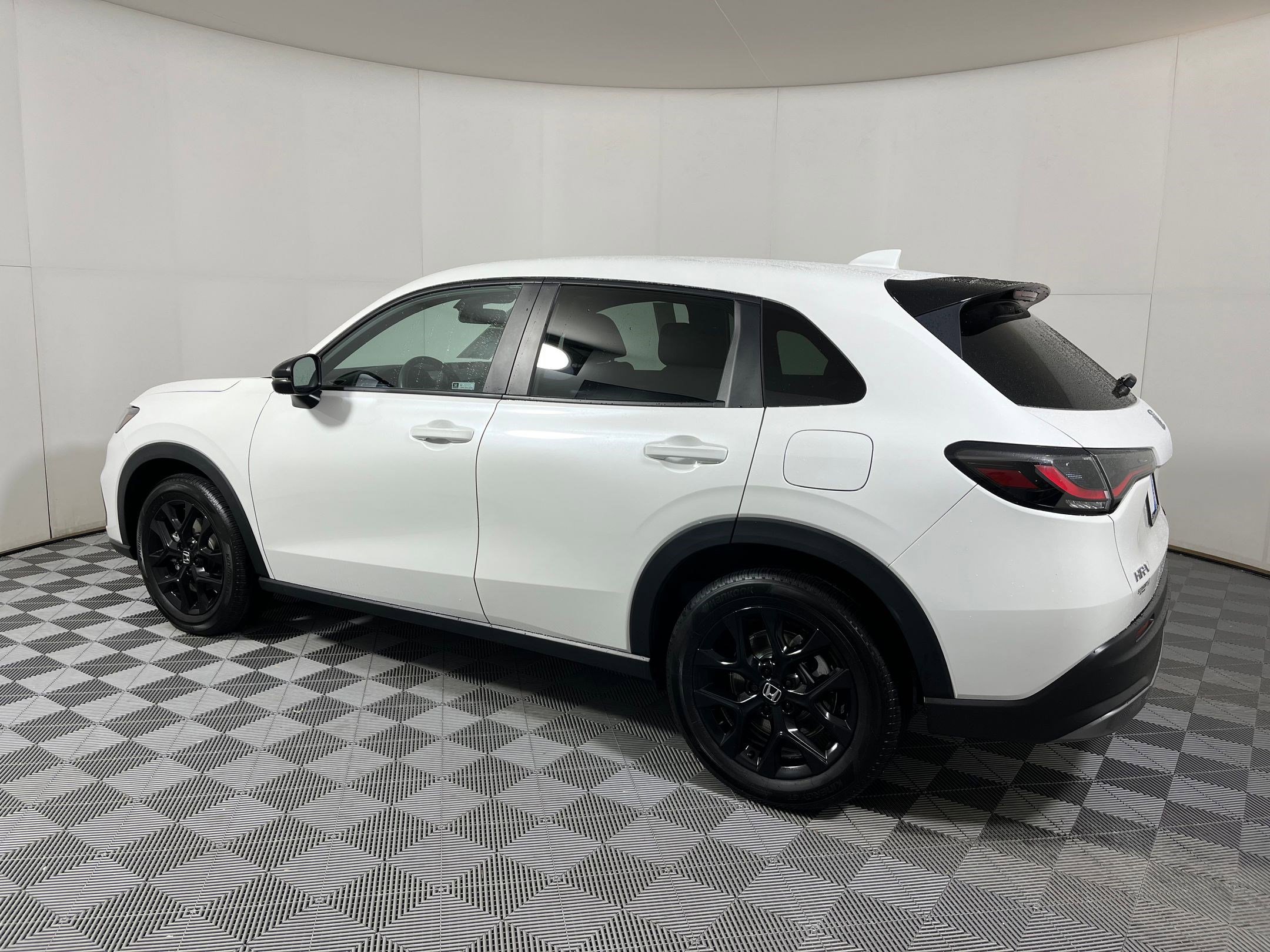 2024 Honda HR-V Sport photo 2