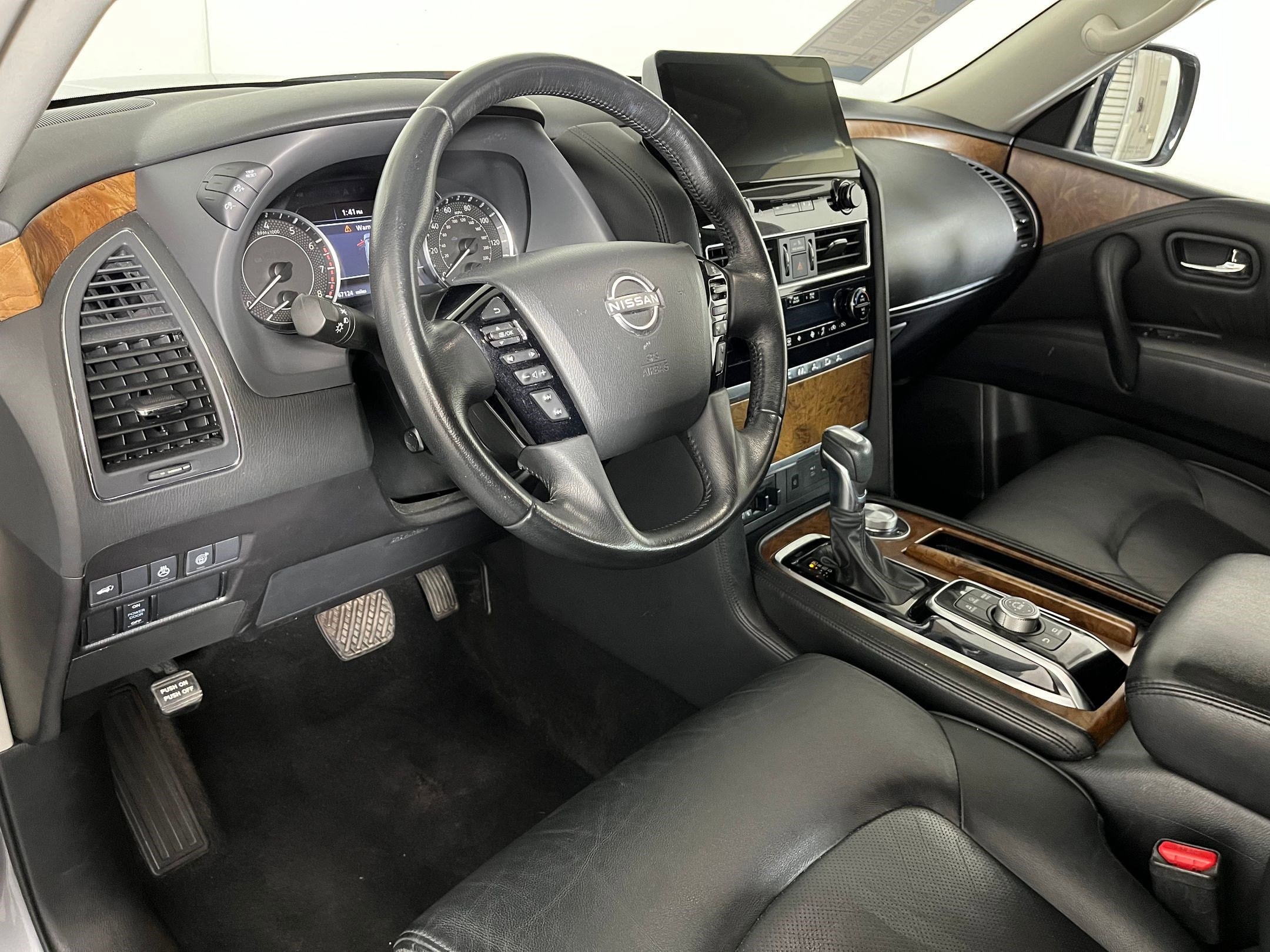 Image of 2023 Nissan Armada SL SUV