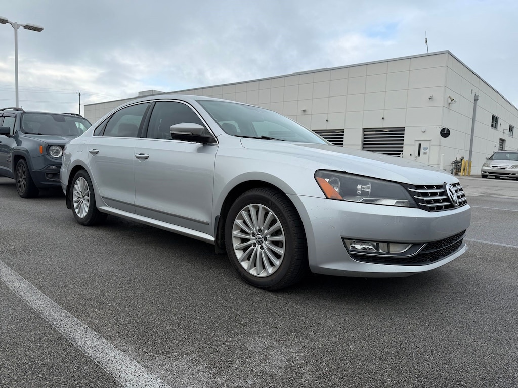 Used 2014 Volkswagen Passat TDI SEL Premium Sedan