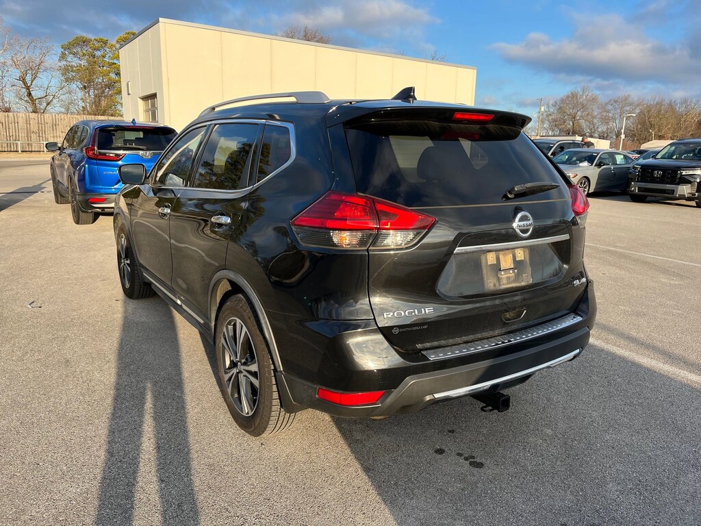 Used 2017 Nissan Rogue SL SUV