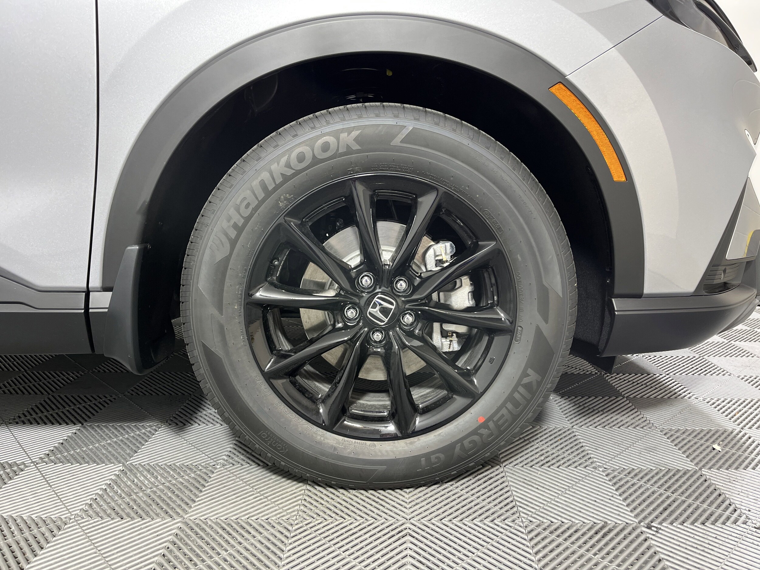 2026 Honda CR-V Hybrid Sport-L photo 2