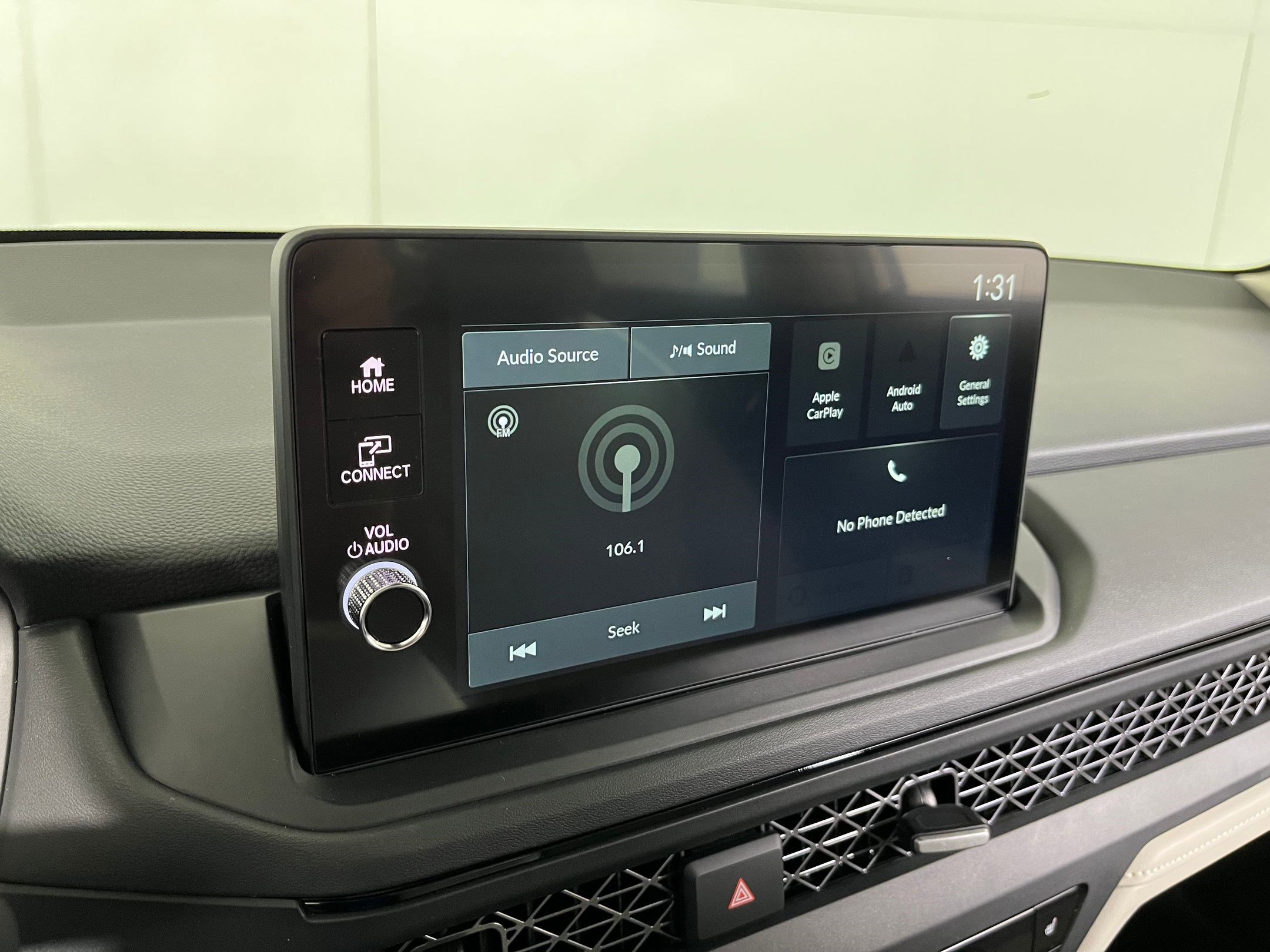 2026 Honda Accord SE - Photo 23