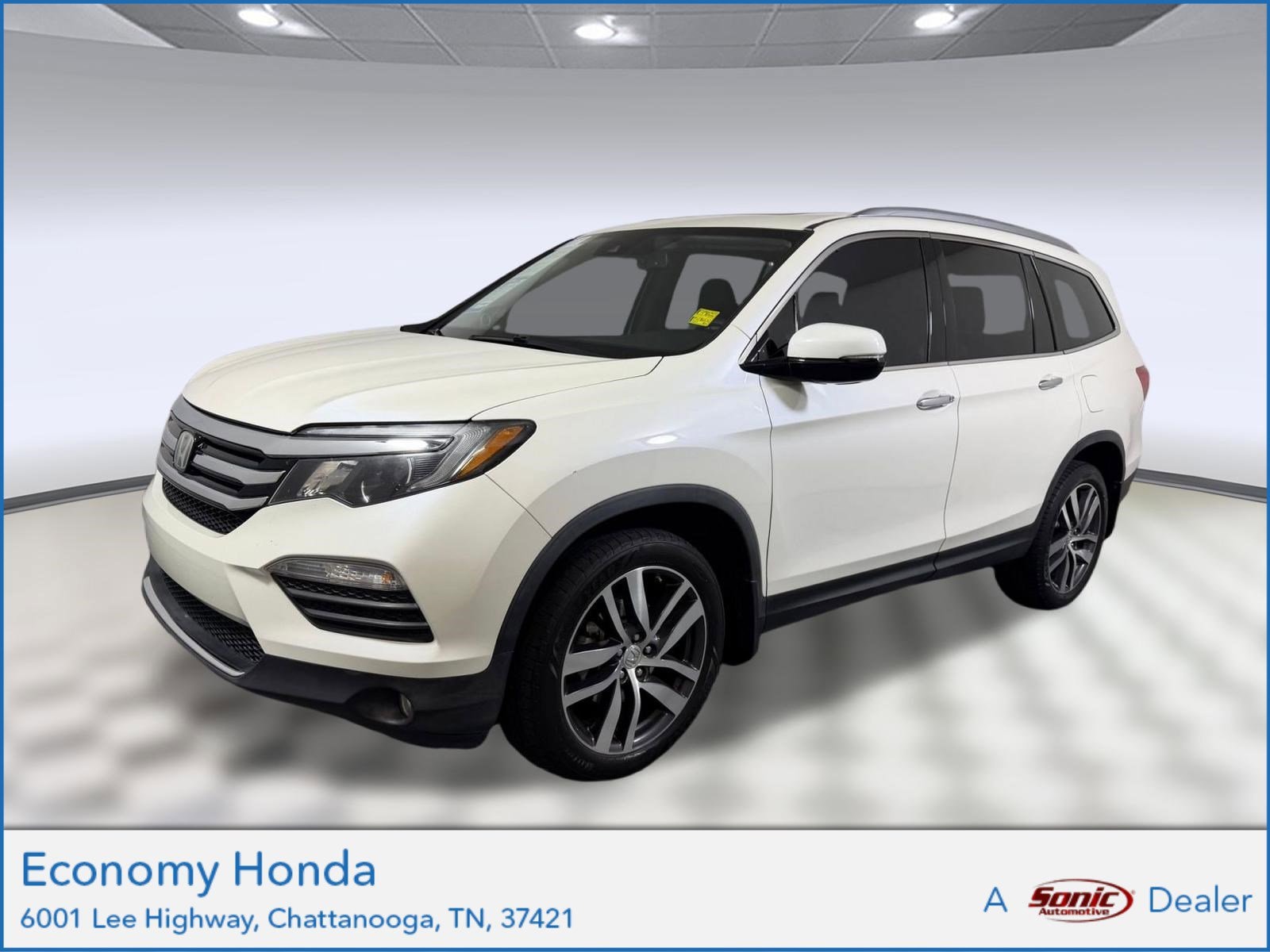 2017 Honda Pilot 4WD Touring's photo