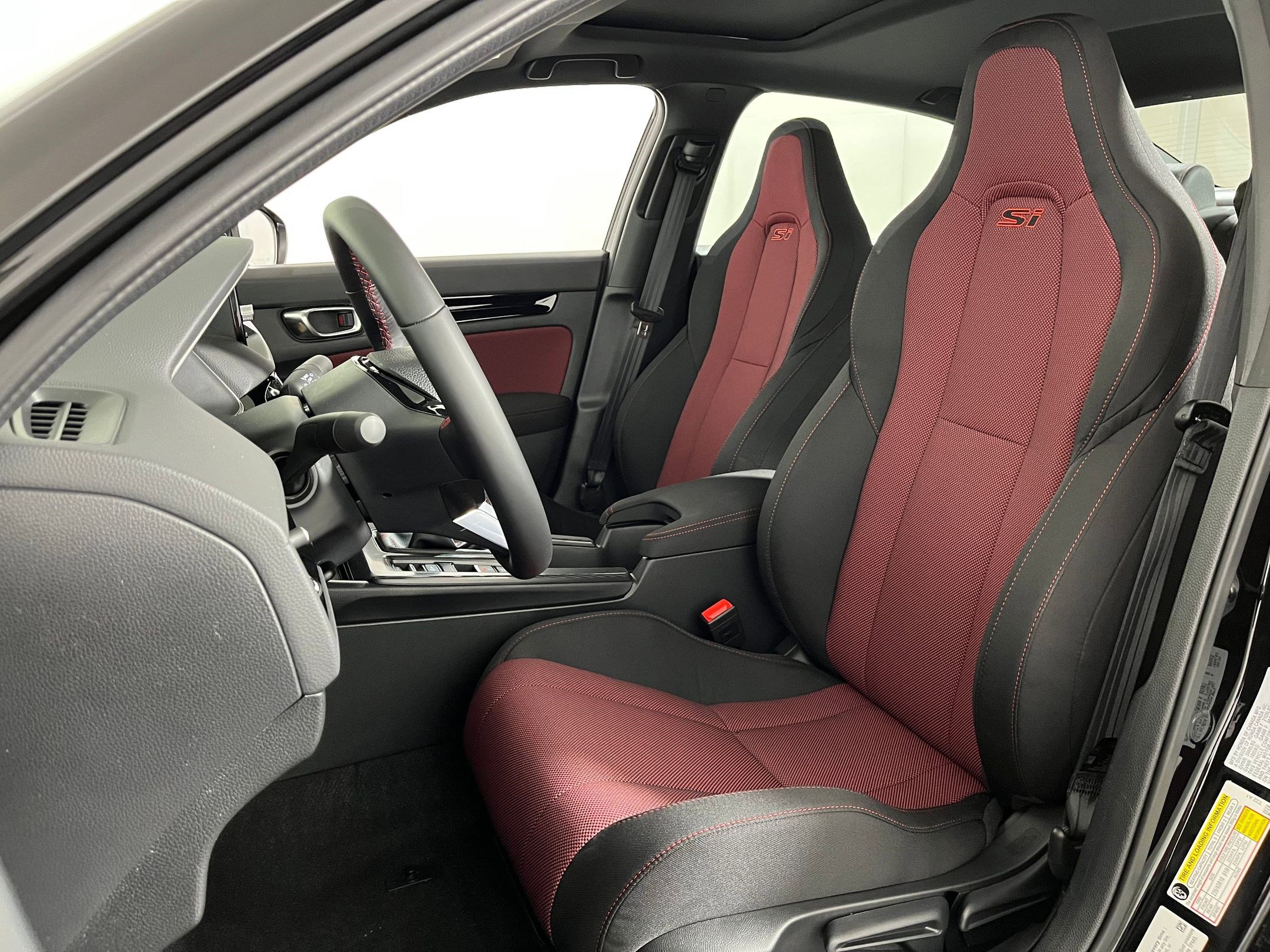 2026 Honda Civic Si photo 4