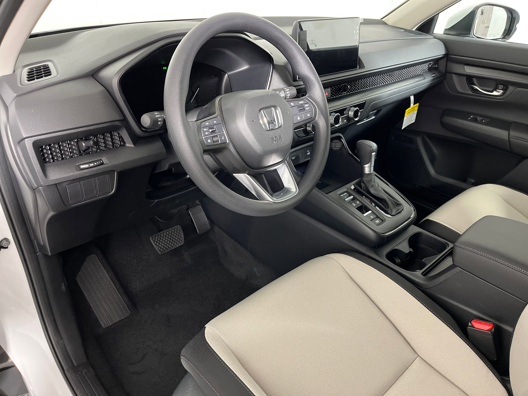 2026 Honda CR-V LX photo 3