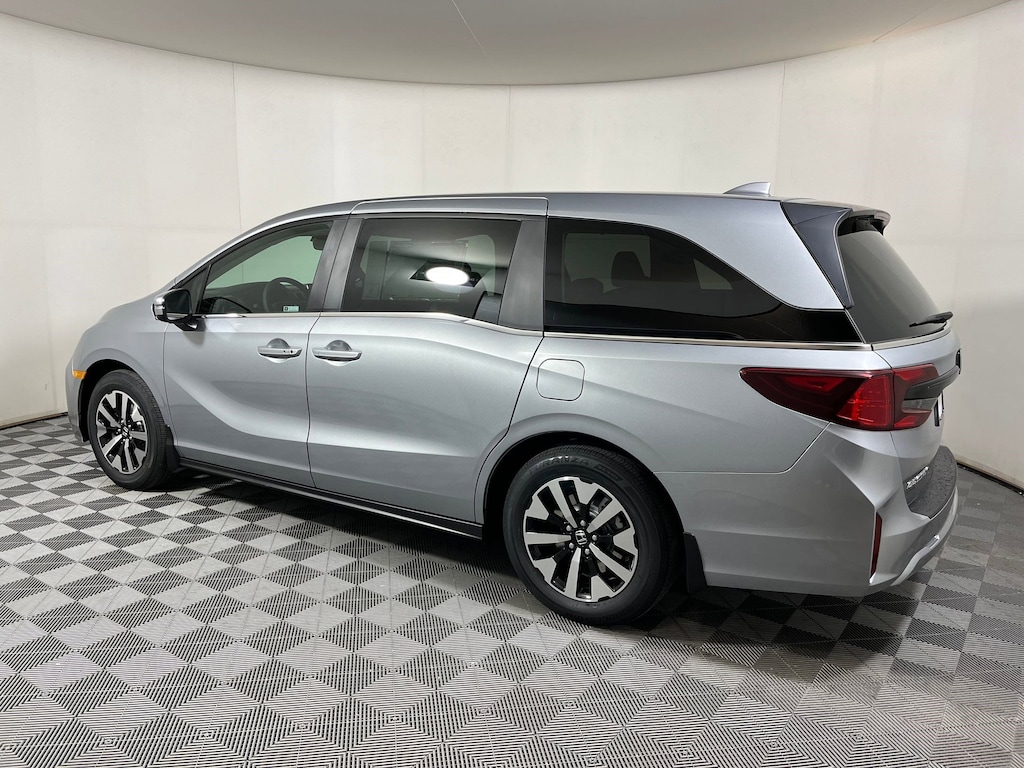 New 2026 Honda Odyssey EX-L Van Passenger