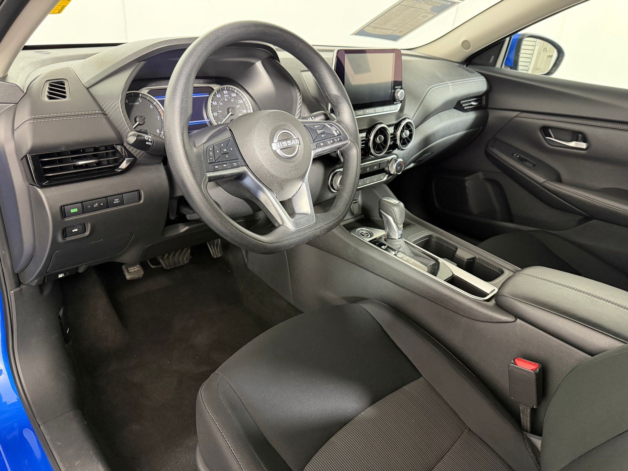 2025 Nissan Sentra SV - Photo 3