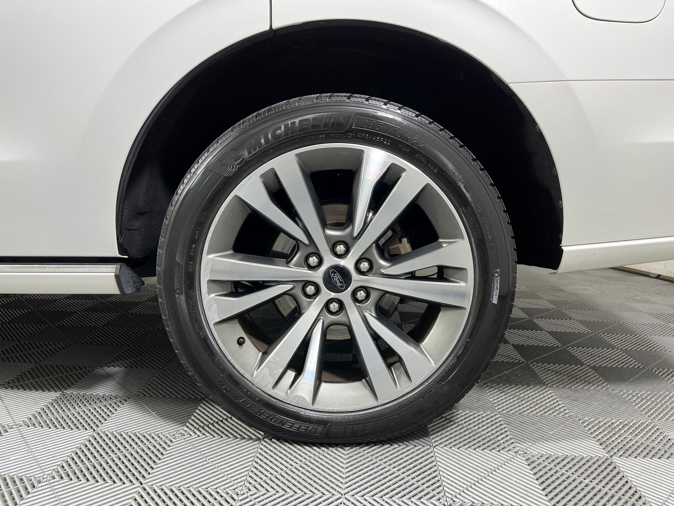 Image of 2020 Ford Expedition Platinum SUV