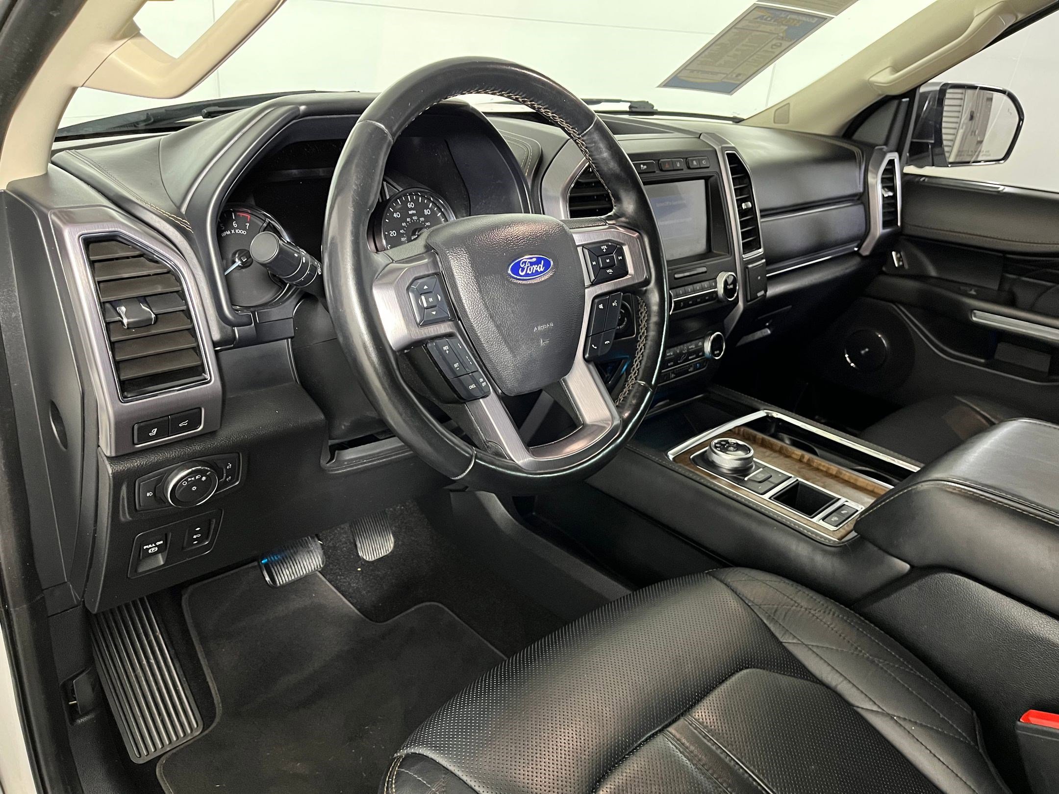 Image of 2020 Ford Expedition Platinum SUV