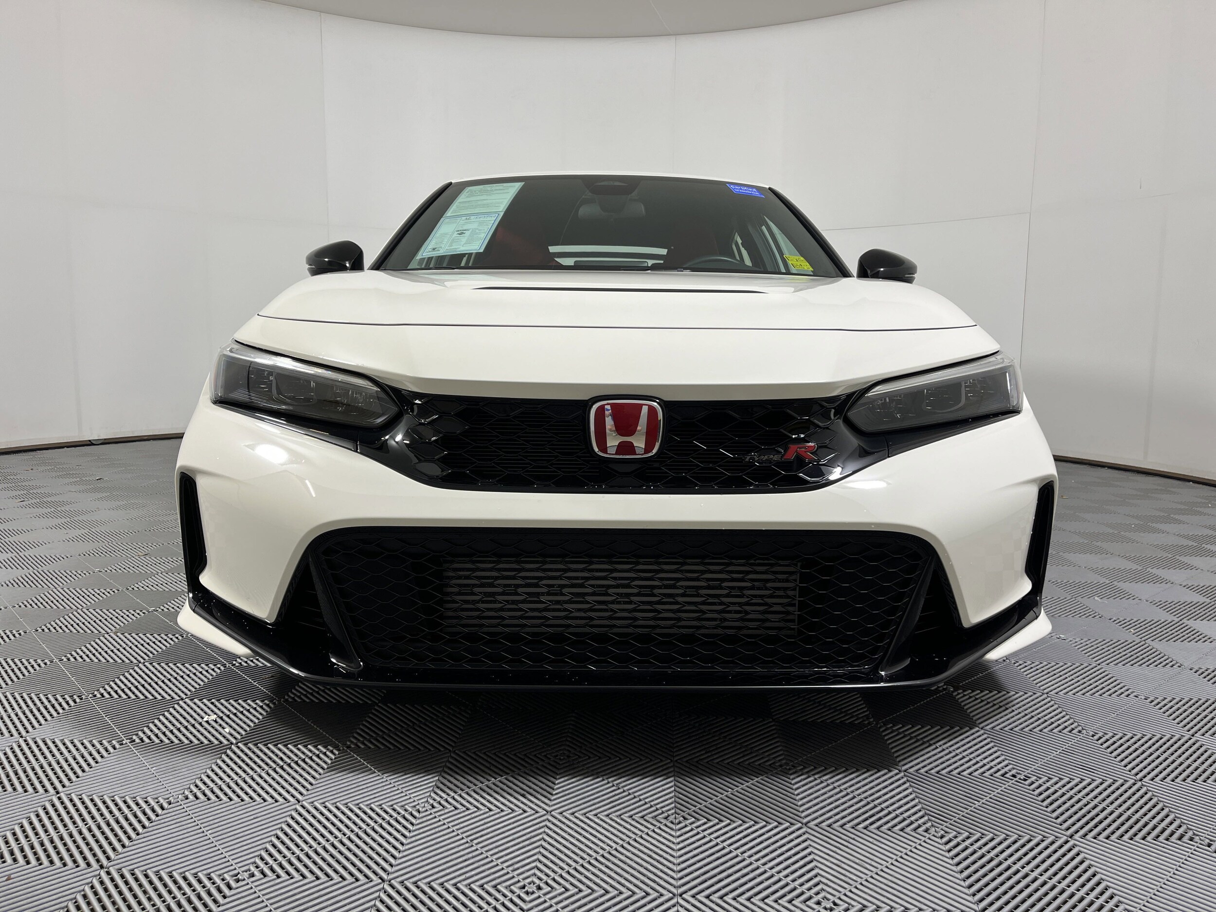 2024 Honda Civic Type R photo 3