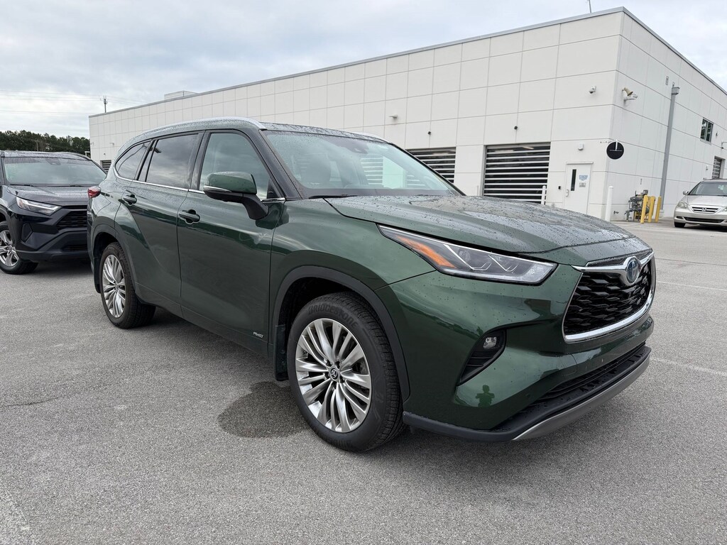 Used 2023 Toyota Highlander Hybrid Hybrid Platinum SUV