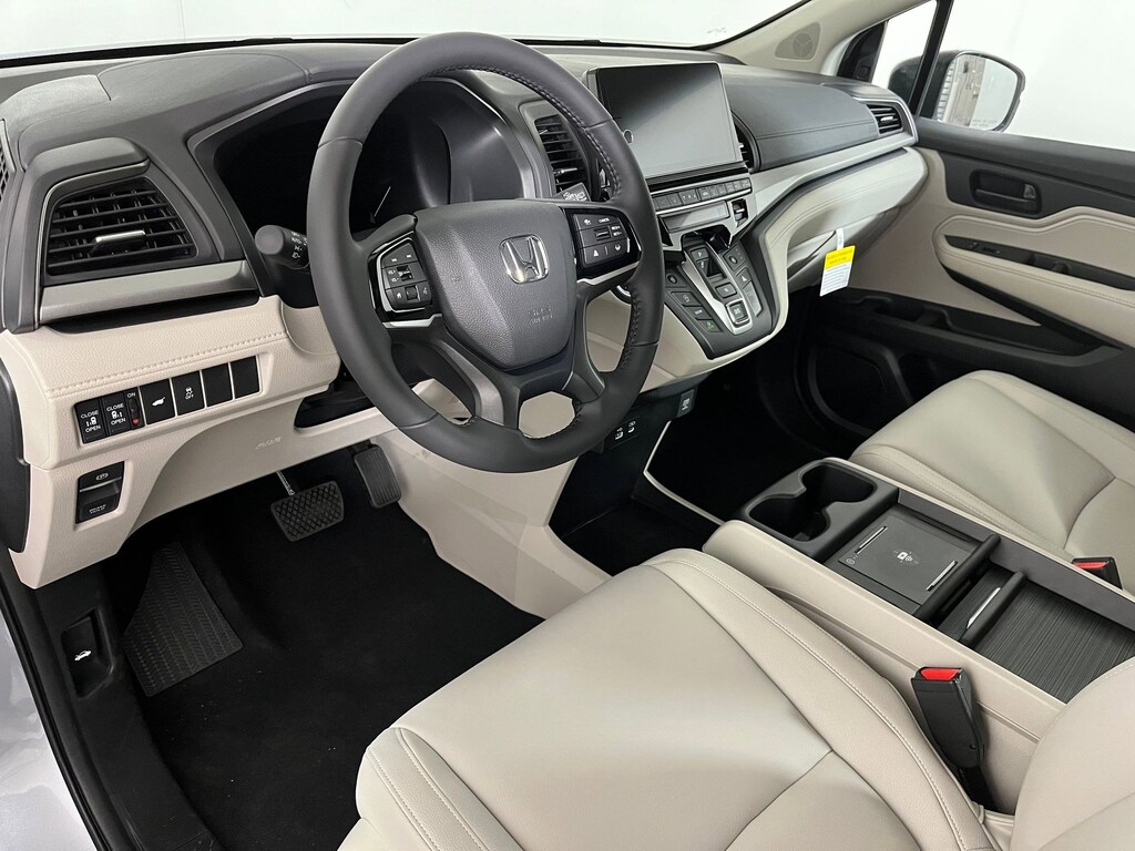 New 2026 Honda Odyssey EX-L Van Passenger