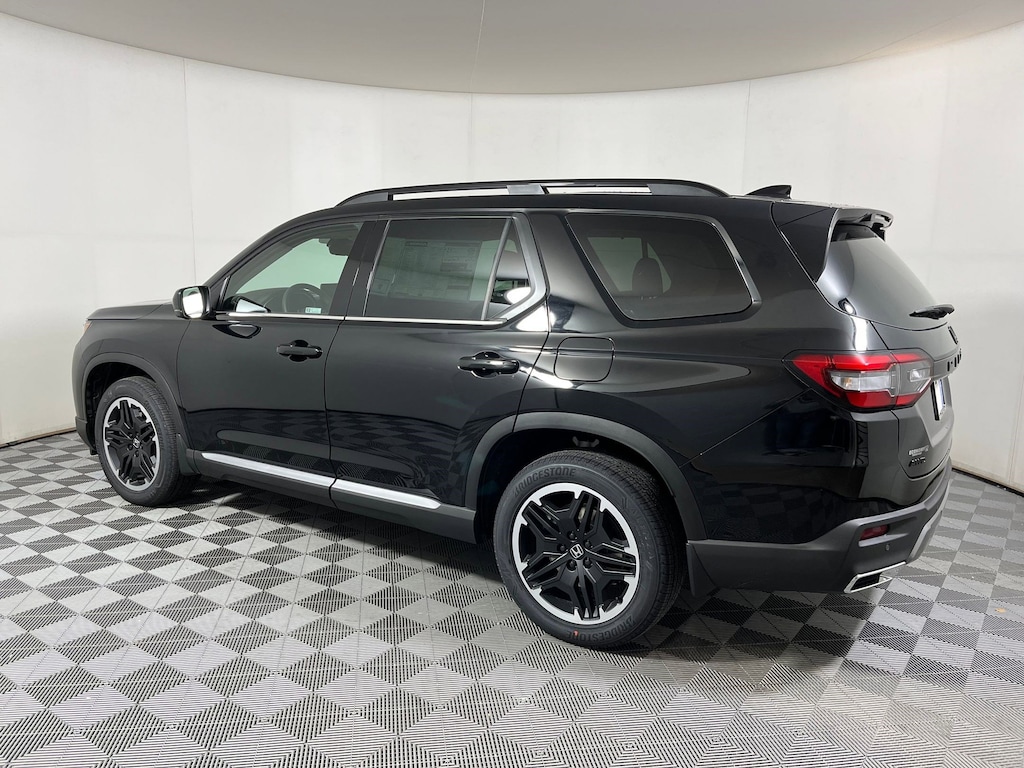 New 2026 Honda Pilot Touring S SUV