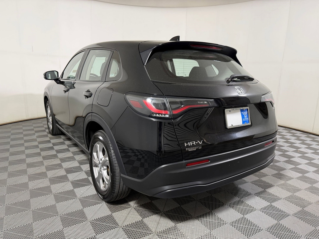 Certified 2025 Honda HR-V LX SUV