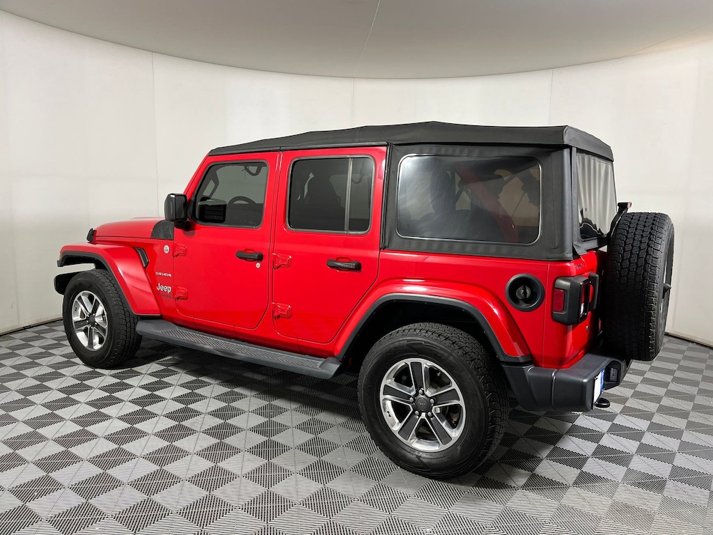 Used 2018 Jeep Wrangler Sahara SUV