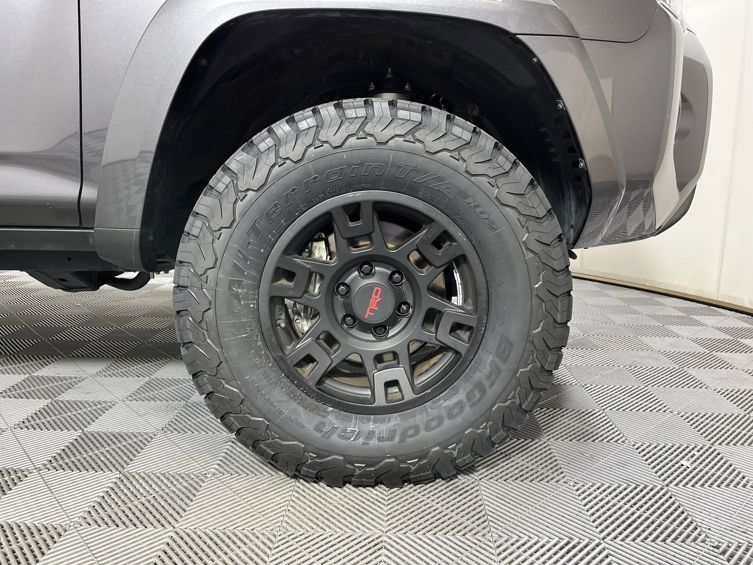 Used 2022 Toyota 4Runner SR5 Premium with VIN JTENU5JR4N6055507 for sale in Chattanooga, TN