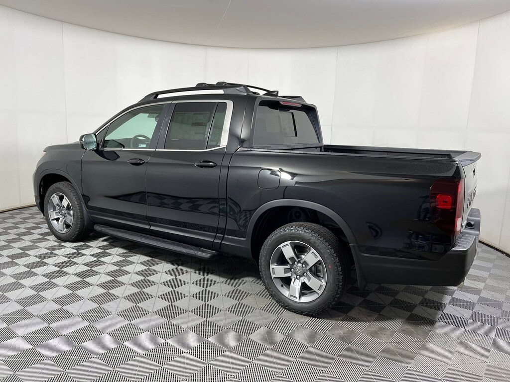 New 2026 Honda Ridgeline RTL Truck Crew Cab