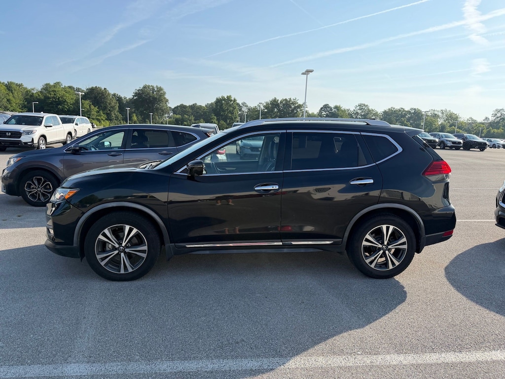 Used 2017 Nissan Rogue SL SUV