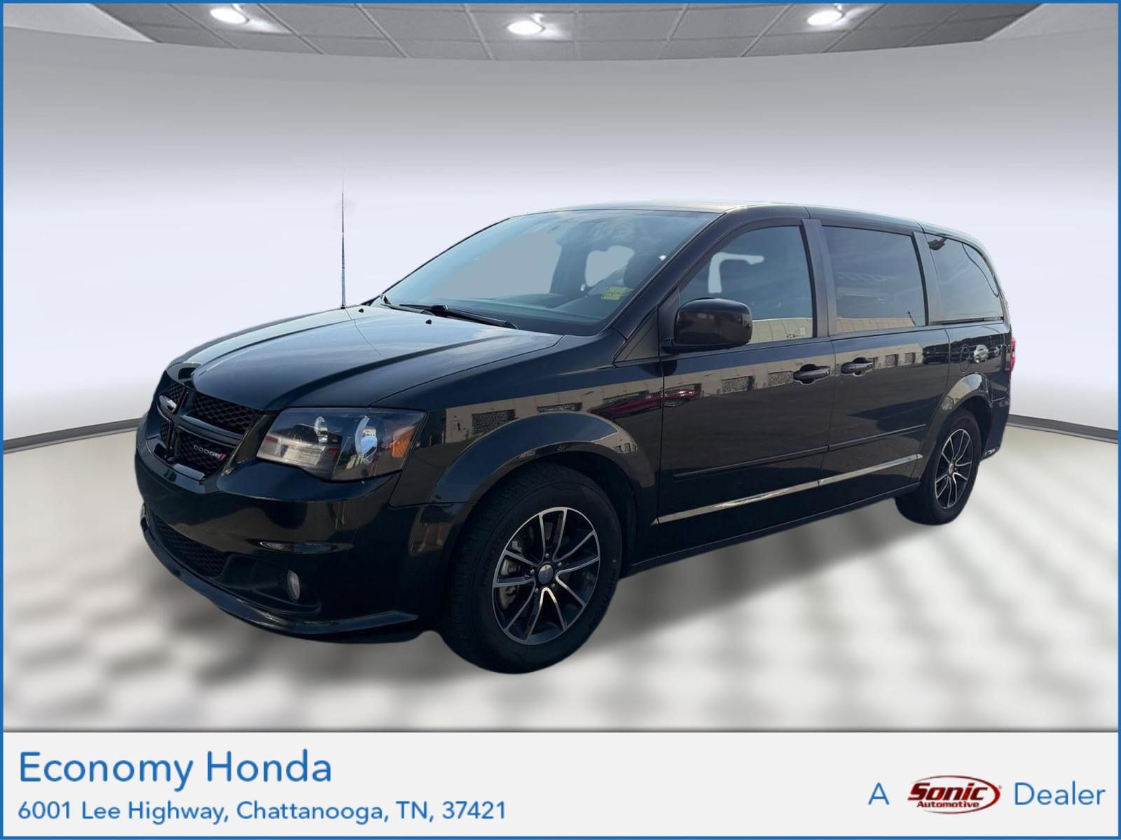 2017 Dodge Grand Caravan GT's photo