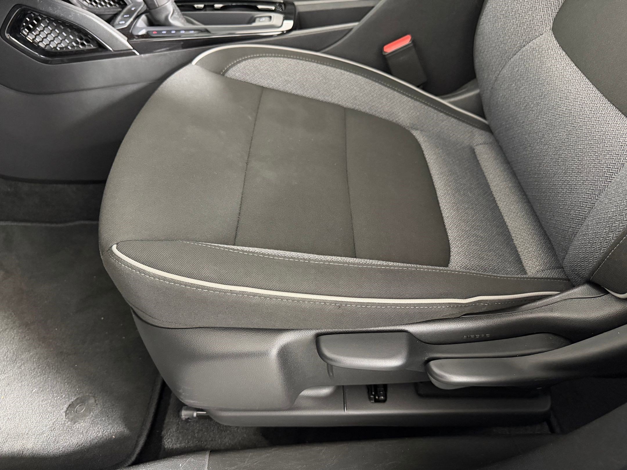 2024 Chevrolet TrailBlazer LT - Photo 12