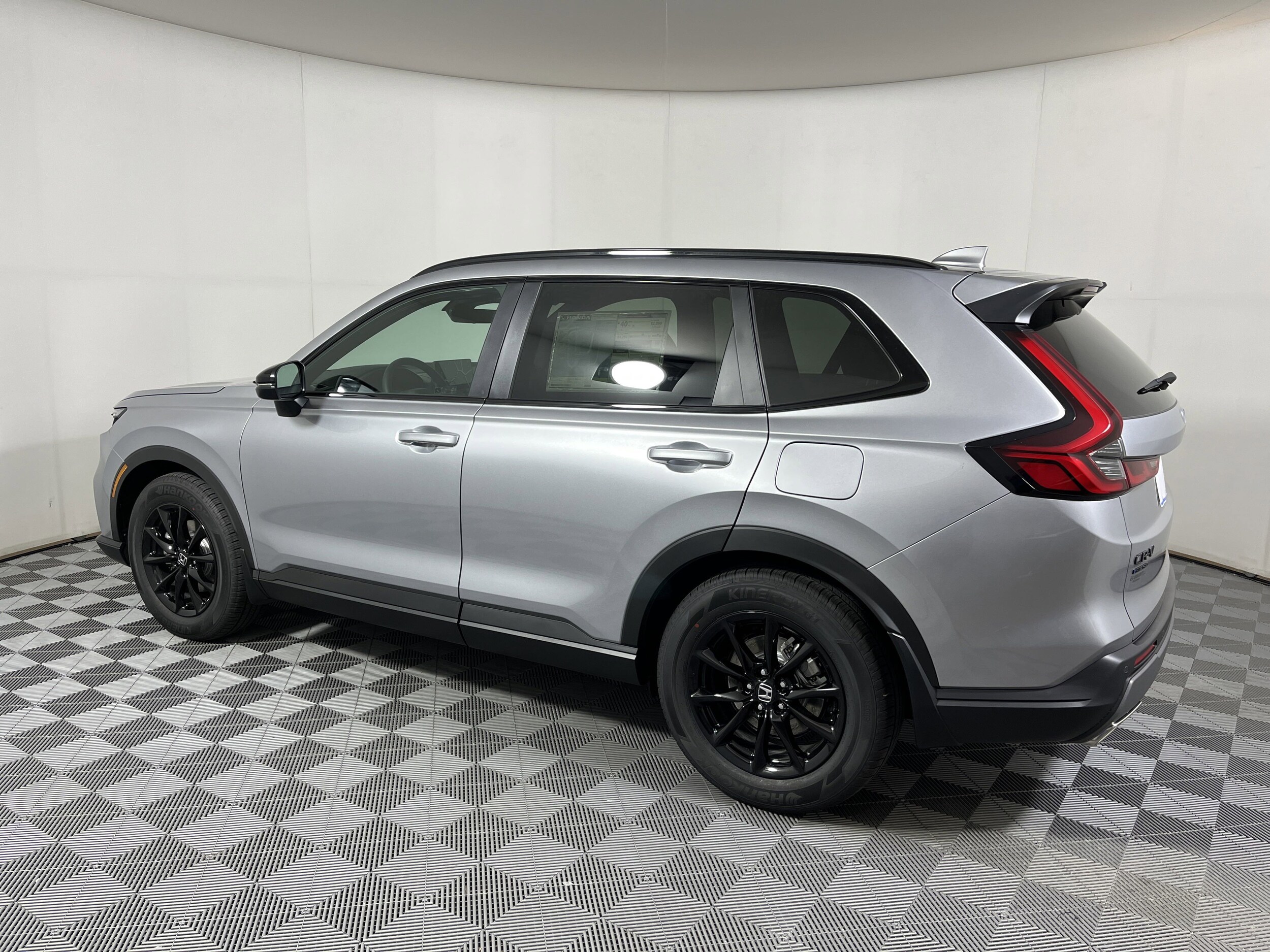 2026 Honda CR-V Hybrid Sport-L photo 4