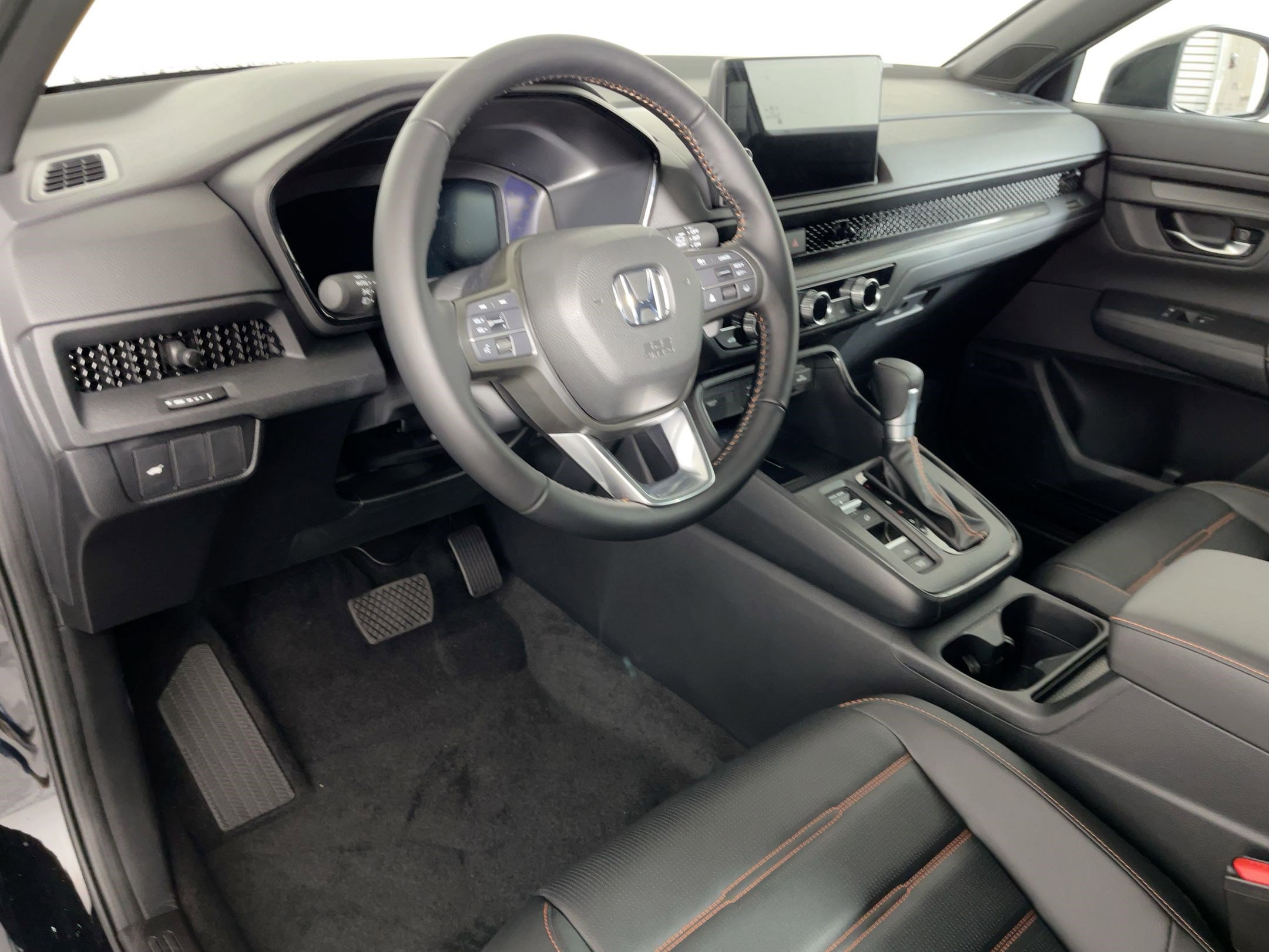 2026 Honda CR-V Hybrid Sport-L photo 3
