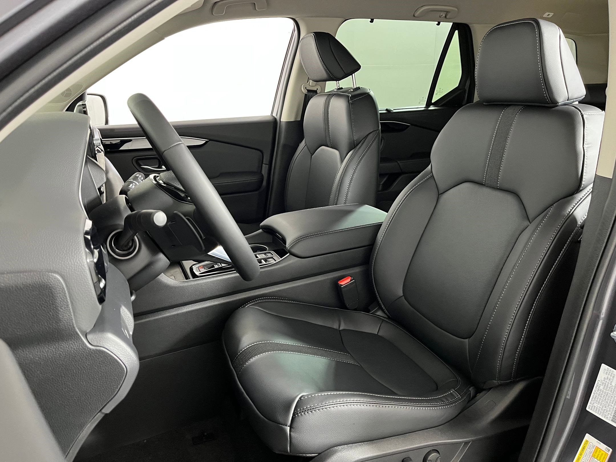 2025 Honda Pilot EX-L photo 2