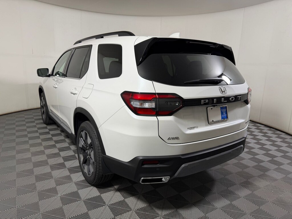 New 2026 Honda Pilot Touring SUV